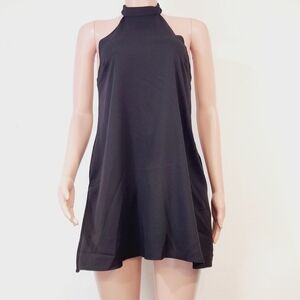 Lulus I Need a Hero Black Sleeveless Halter Mini Dress With Pockets Sz S
